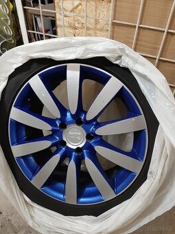 Alu kola MAM r18 5x112