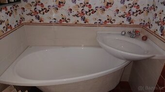 Prodám vanu s umyvadlem a baterii