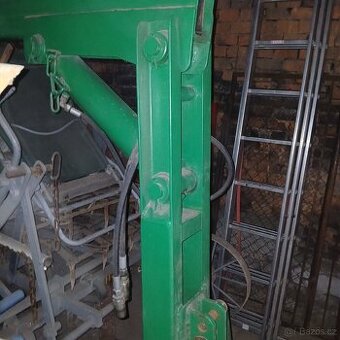 Hydraulicka ruka za traktor