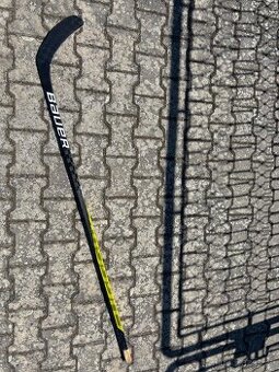 Hokejka BAUER Supreme 3s PRO Int 55 levá