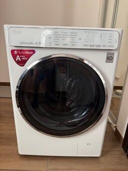 Set LG pračka + sušička (8 kg, perfektní stav)