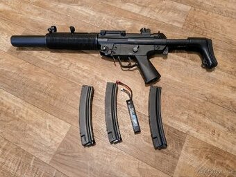 Airsoftová zbraň MP5 sd6