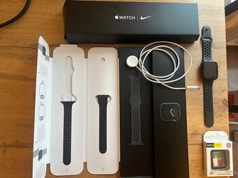 Apple Watch series 6 44mm Nike