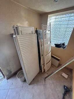 Radiátory po rekonstrukcích stačí očistit a můžou fungovat