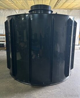 Retenční nádrž na vodu/jímka k obetonování - 10 m3