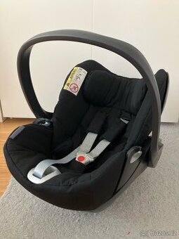 Detska sedacka Cybex Q Plus