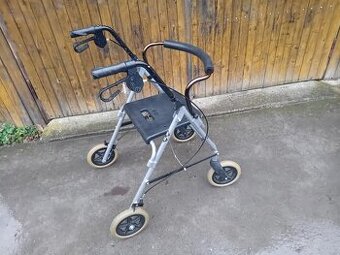 chodítko pro seniory