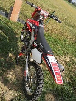 Honda CRF 450R, r.v. 2002, sada plastů