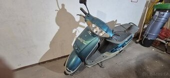 Kymco DJ Y50