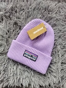 PATAGONIA nová zimní čepice, kulich - Fialová