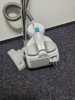 Vysavač, tiskárna, ventilátor [likvidace kanceláře]