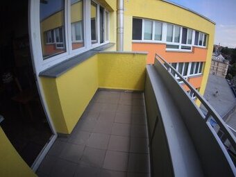 Pronájem bytu 3+1, 69 m2,komora a balkón. Opava, Krnovská ul