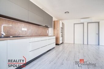 Prodej, byty/4+kk, 84 m2, Nádražní 2891/63, 37001 České Budě