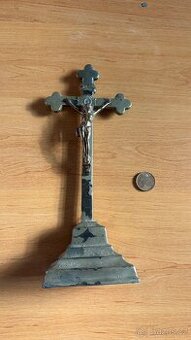 Starý kříž z pozůstalosti