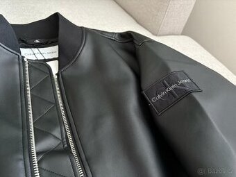 Pánská černá bunda bomber - Calvin Klein Jeans