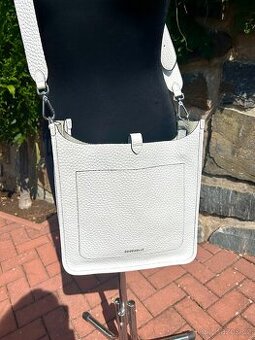 Coccinelle kabelká bílá PC 4.200,-