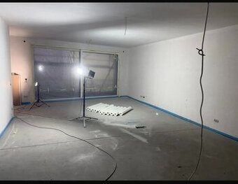 HĽADÁME PARTIU – HLADKÉ SADROVÉ STIERKY / FINÁLNY NÁTER – BE