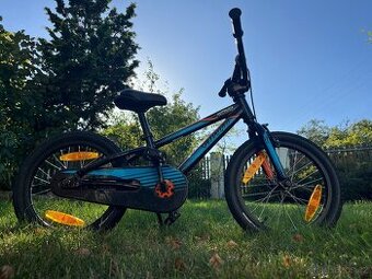 Specialized Hotrock 16