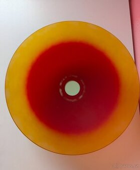 Cerveno oranzove stinidlo