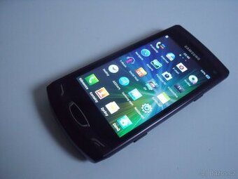 SAMSUNG GT-S8530 BADA