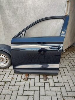 Škoda Kodiaq - boční dveře - černá metalíza