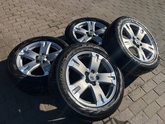Letní sada TOYOTA RAV4 235/55 R18 Pirelli