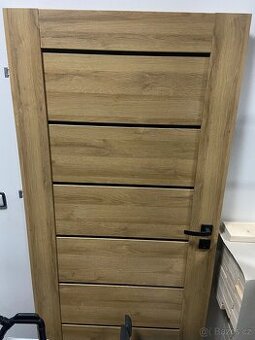 Levé pokojové dveře Toreno 90, dub grand, s černým sklem