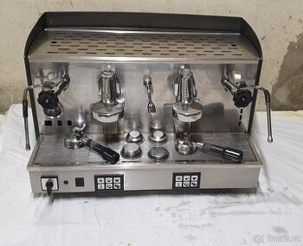 Kávovar Fiorenzato Ducale 2G 230V – plně funkční