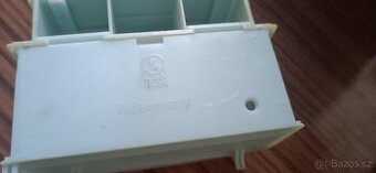 Starý nábytek pro panenky