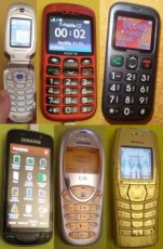 Starší mobilní telefony -funkční a vč. nabíječek