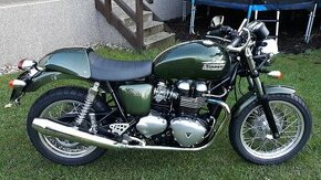 Triumph Thruxton 900