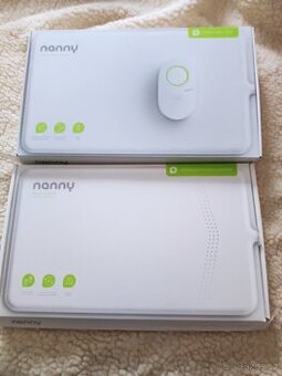 Nanny BM-O3 monitoring dechu se dvěmi podložkami