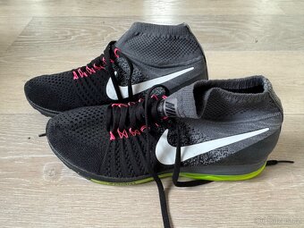 Běžecké boty Nike WMNS ZOOM ALL OUT FLYKNIT