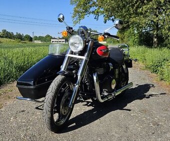 Triumph speedmaster + sidecar