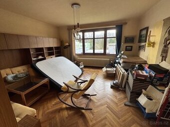 prodám nábytek obývací stěna z cca 50. let