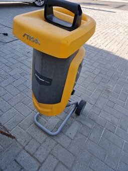 Štěpkovač na dřevo Stiga biomaster 2200