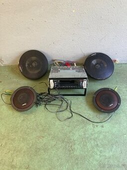 Audio do auta Škoda favorit
