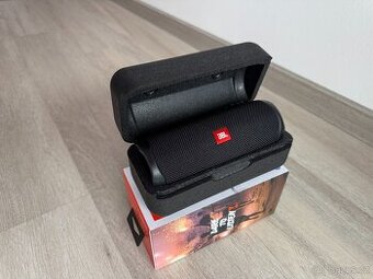 JBL FLIP 5 - Černý, Stav jako nový, včetně krabičky a poutka