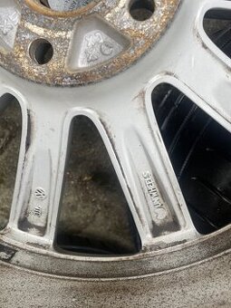 Alukola + gumy Vw R 19