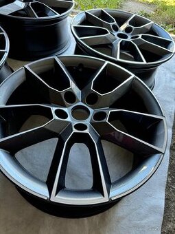 Nové ALU kola r18 5x112 originál Škoda RS Gemini