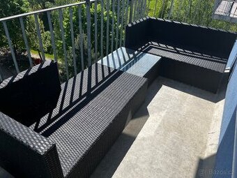 Ratanový zahradní nábytek