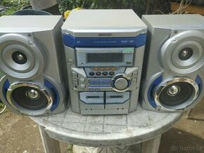 Sharp CD-BA250,Aiwansx-r51,Panasonic SA-PM04,LG,Sanyo,radia