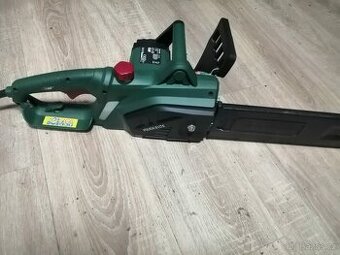 Parkside elektrická motorová pila na dřevo