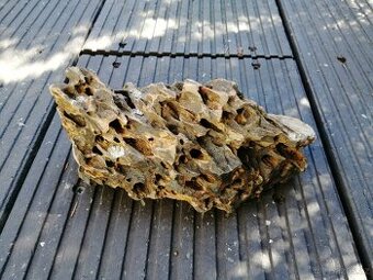 Dragon stone - 1