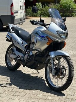 Honda Transalp 650