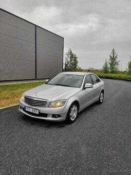Mercedes C200 CDI 100 kW Rok 2008