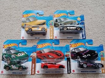 Hot wheels Porsche, corvette, BMW, Nissan