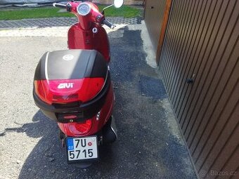 Prodej skútru 125 - 1