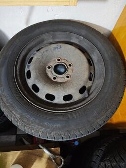 Ford sada zimních kol 195/65/R15