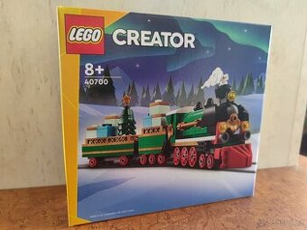LEGO® Creator 40700 Vánoční vláček